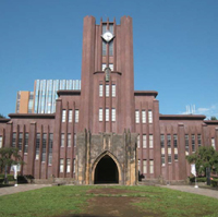 東京大学